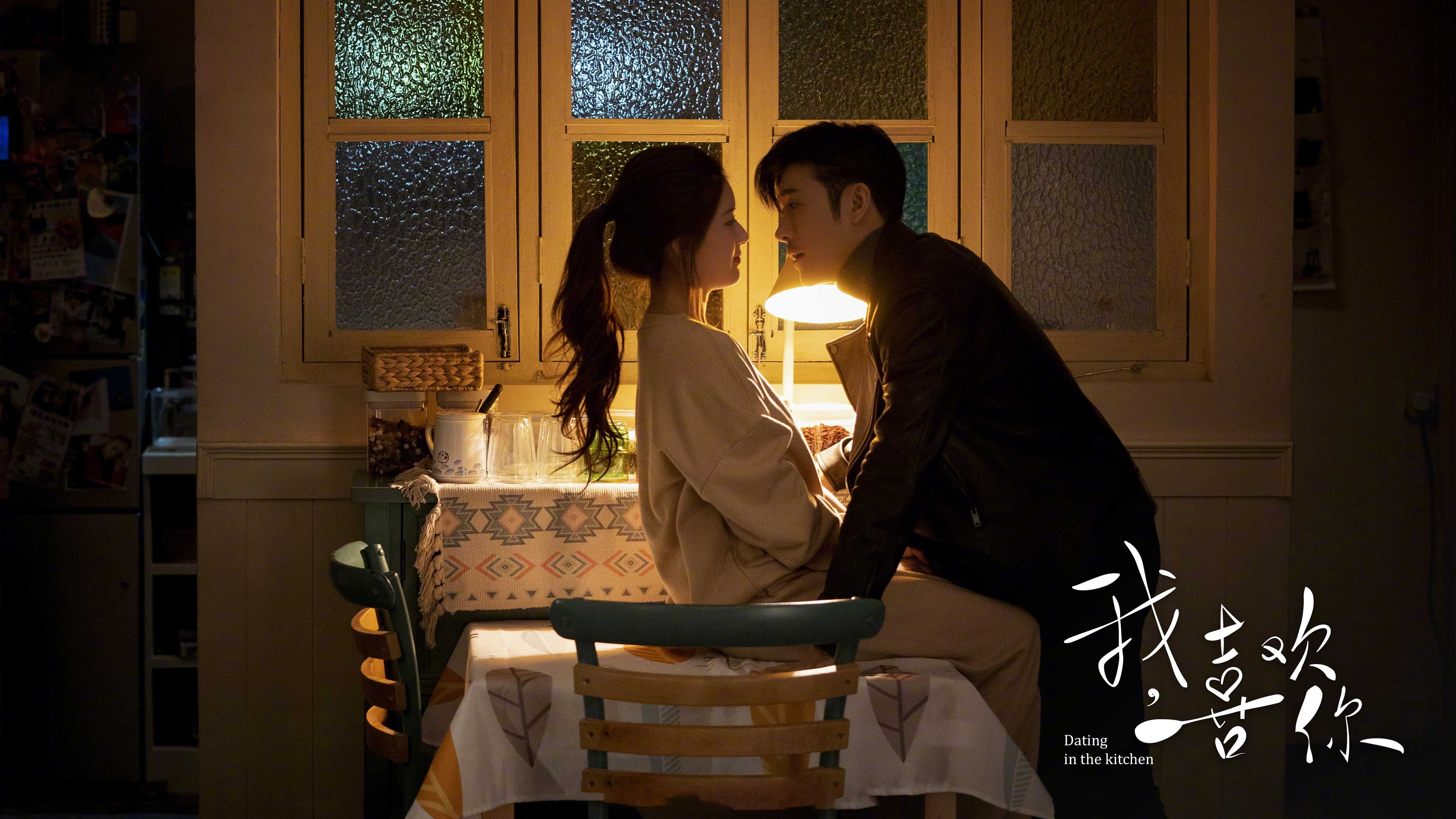 墨西哥球员在冰面滑铲，裁判都看傻了，墨西哥摔角为什么戴面具